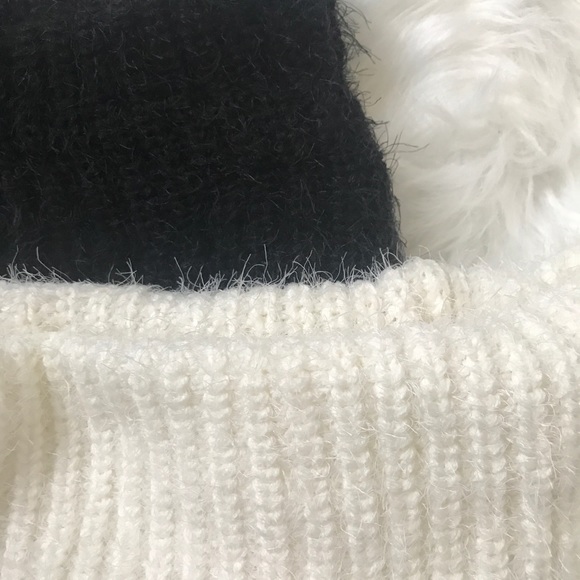 LAST 1️⃣ Pillow Talk Soft Off Shoulder Sweater - Picture 6 of 7